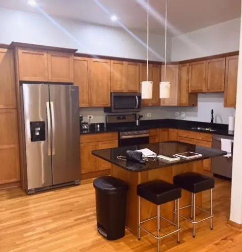Appart hôtel 3bd/2ba In Historic Hyde Park Neighborhood W/ Parking Near Of *